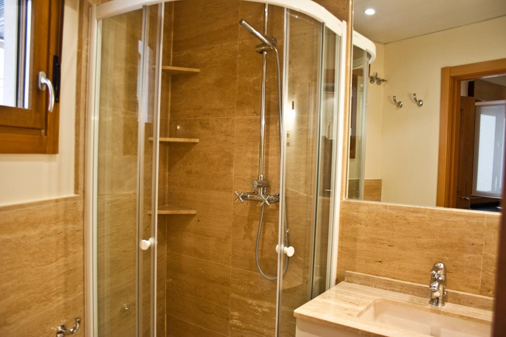 Apartment In Chamberi Madrid Exterior foto